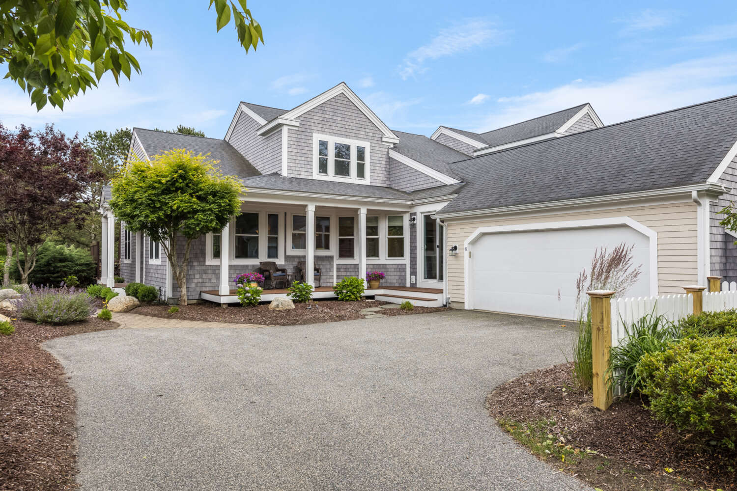 Jewel Box Kitchen by MacKenzie Brothers 2