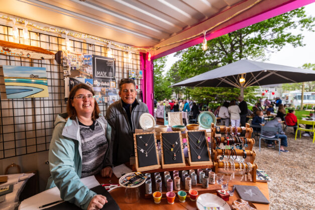 Happy Neighbors Large