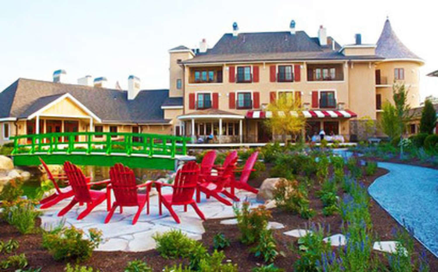 W Pinehills Pull Quotes Original VG Biz