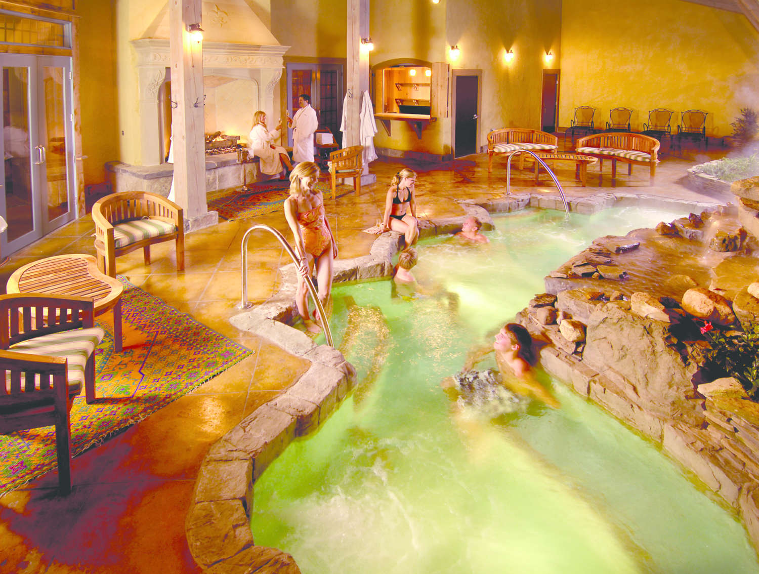 Louise performing Large