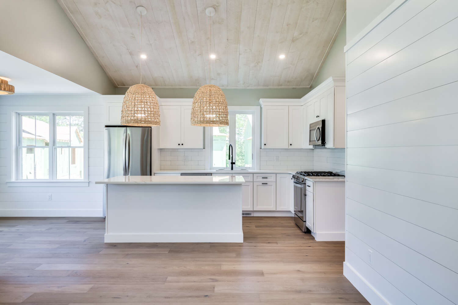 Cool Breeze Windchimes 3