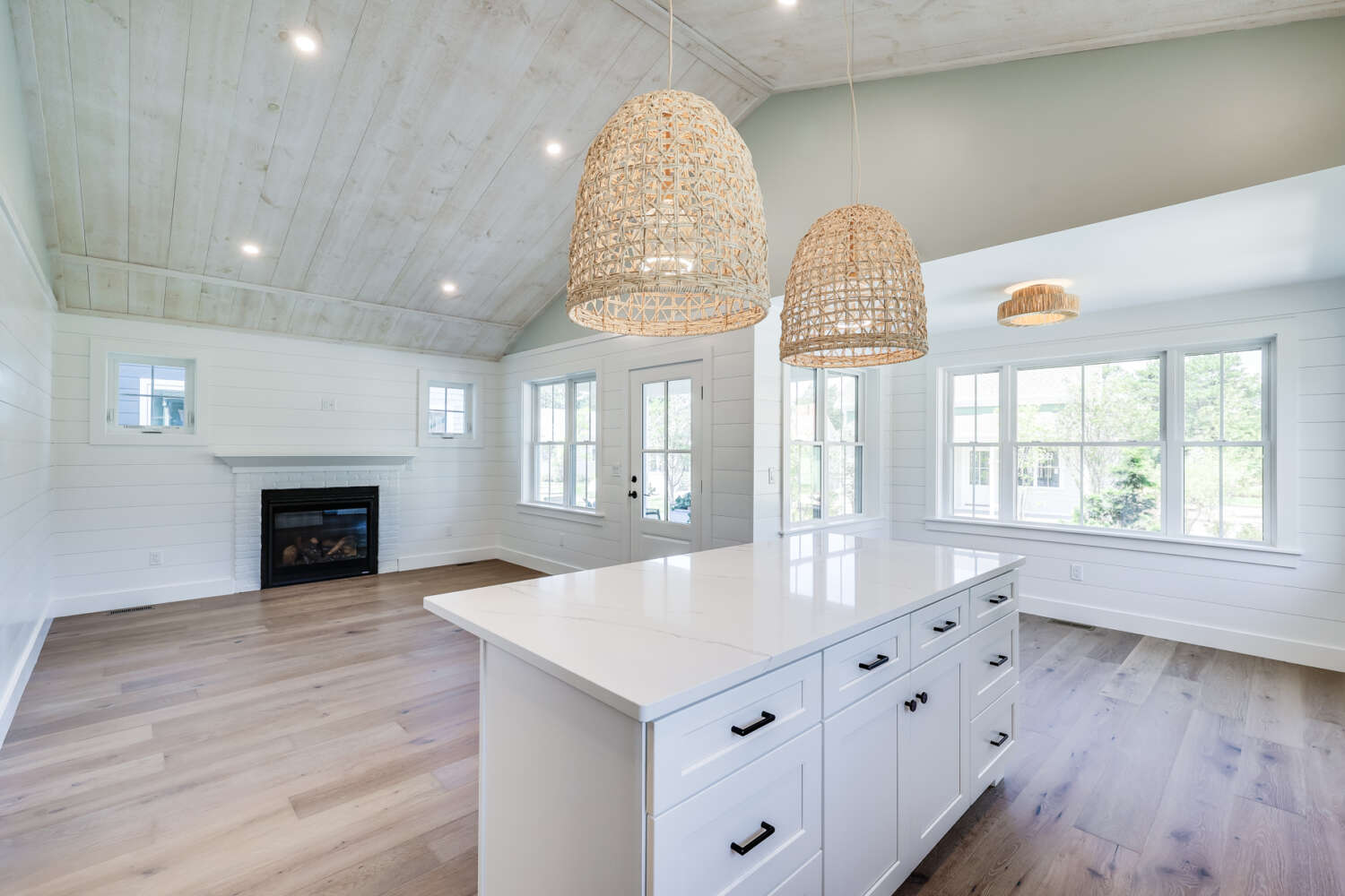 Cool Breeze Windchimes 1