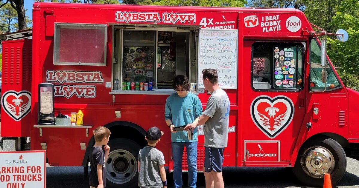 Lobsta Love Food Truck The Pinehills