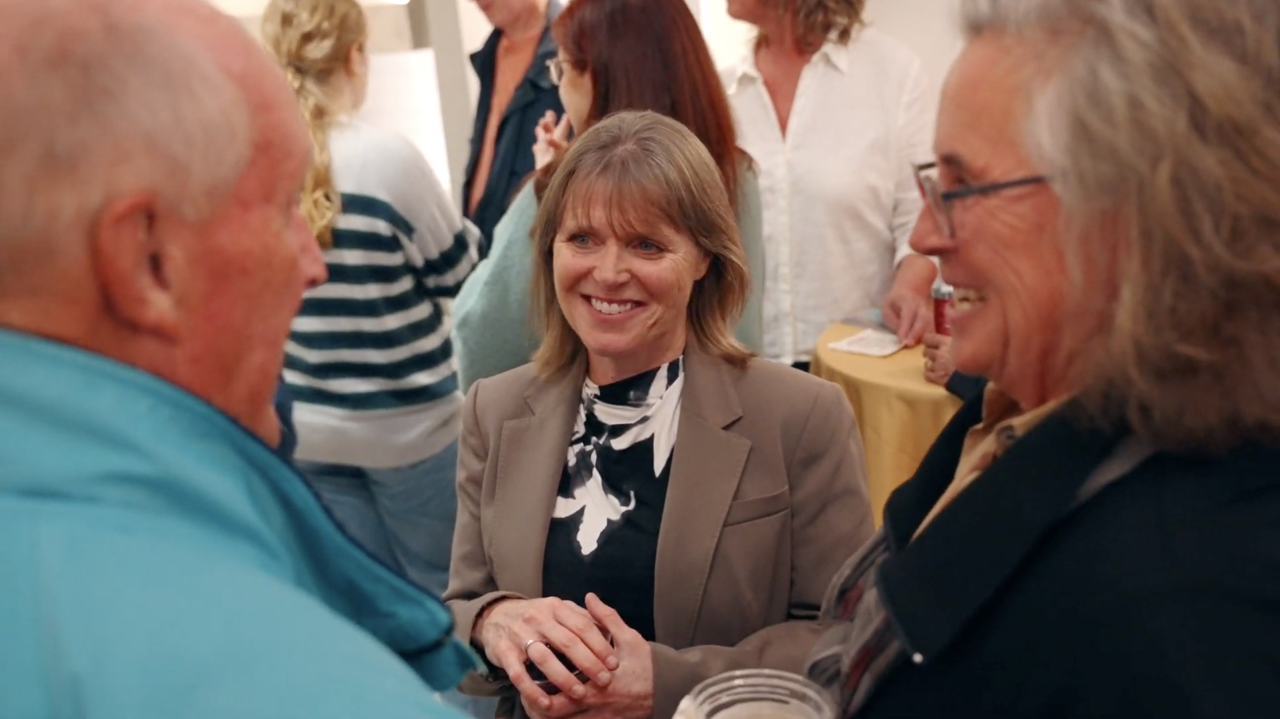 Amy Belmore Karen Gray Large