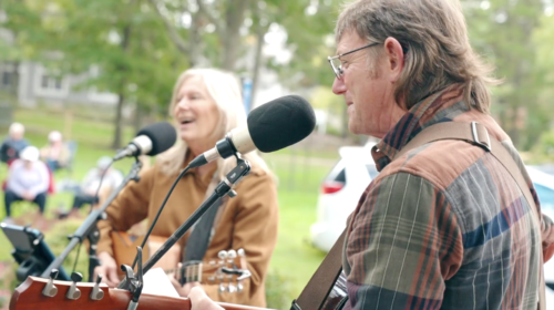 Louise performing Large