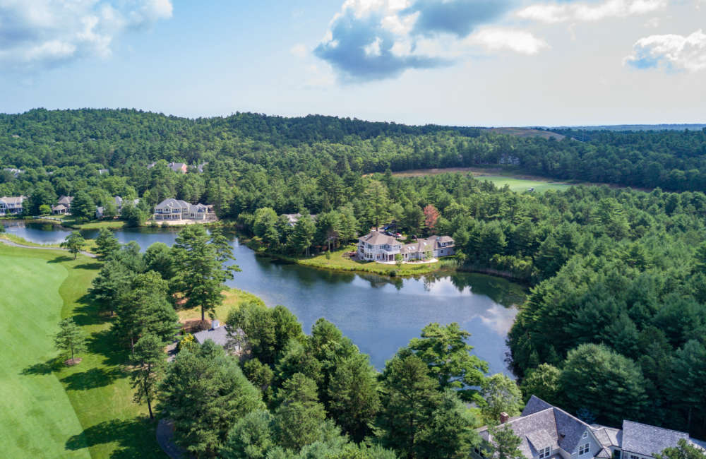 Custom Homes Among the Hills and Ponds in Ryecroft