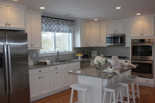 37 Muirfield Seton Highlands Dartmouth Kitchen