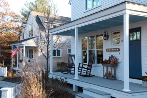 Barefoot Cottage Cobblestone Neighborhood