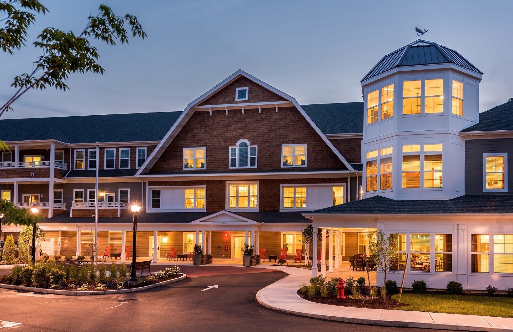 Laurelwood Independent & Assisted Living | Avita Memory Care